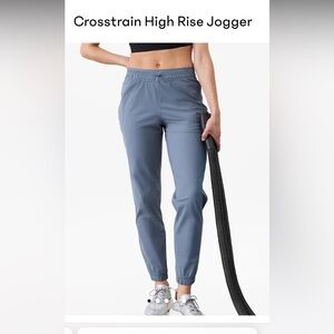 Athleta women’s crosstrain pant joggers high rise exercise NWT S shadow blue